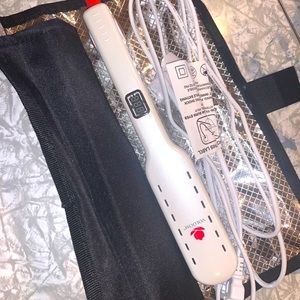 Voloom hair volumizing iron.